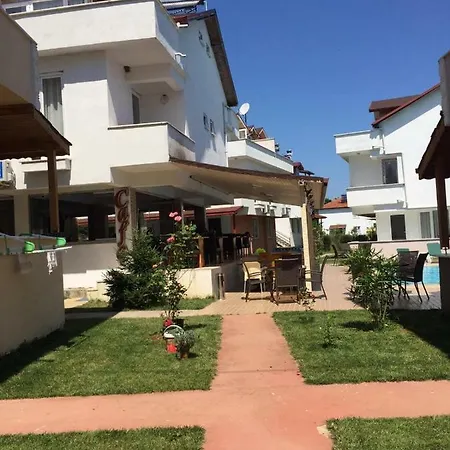 Kalpe Houses * Kerpe