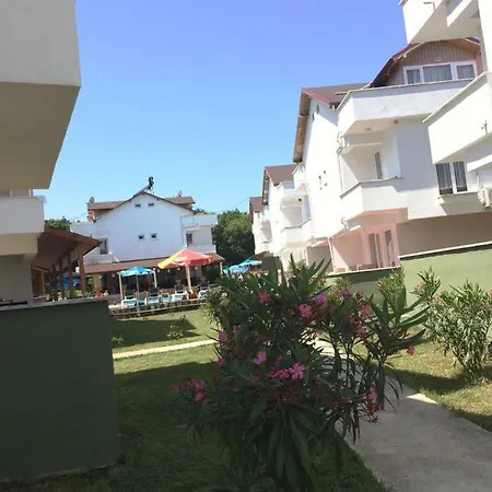 Kalpe Houses לינה וארוחת בוקר Kerpe